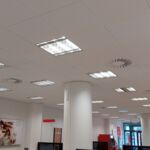 Banco Santander - restauración de falsos techos porosos - después