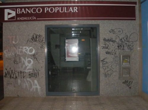 Limpieza de graffitis en Granito - Antes