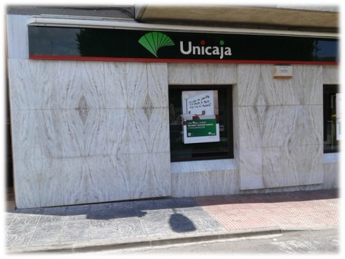 Limpieza de graffitis en mármol - después