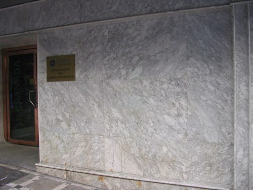 Limpieza de graffitis en mármol - Después